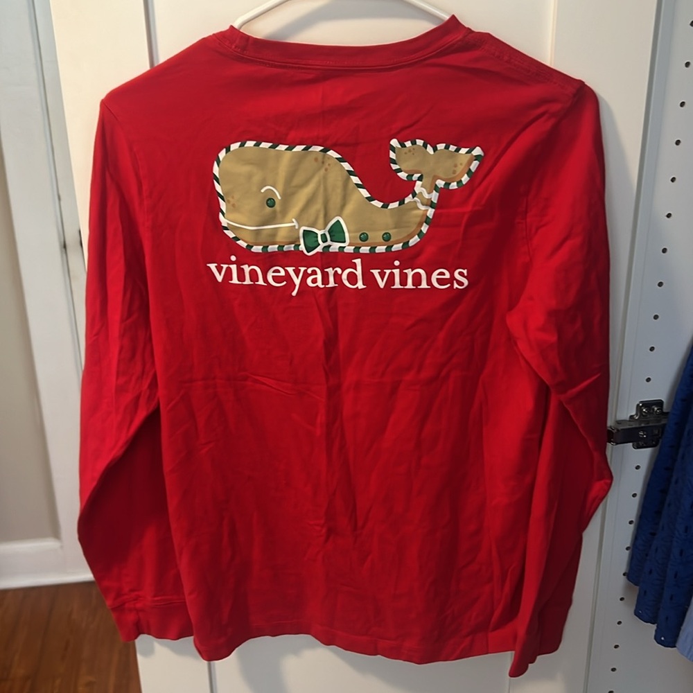 Vineyard Vines Gingerbread Whale Longsleeve